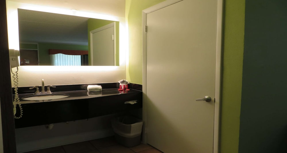 SureStay Plus Hotel by Best Western St Marys Cumberland