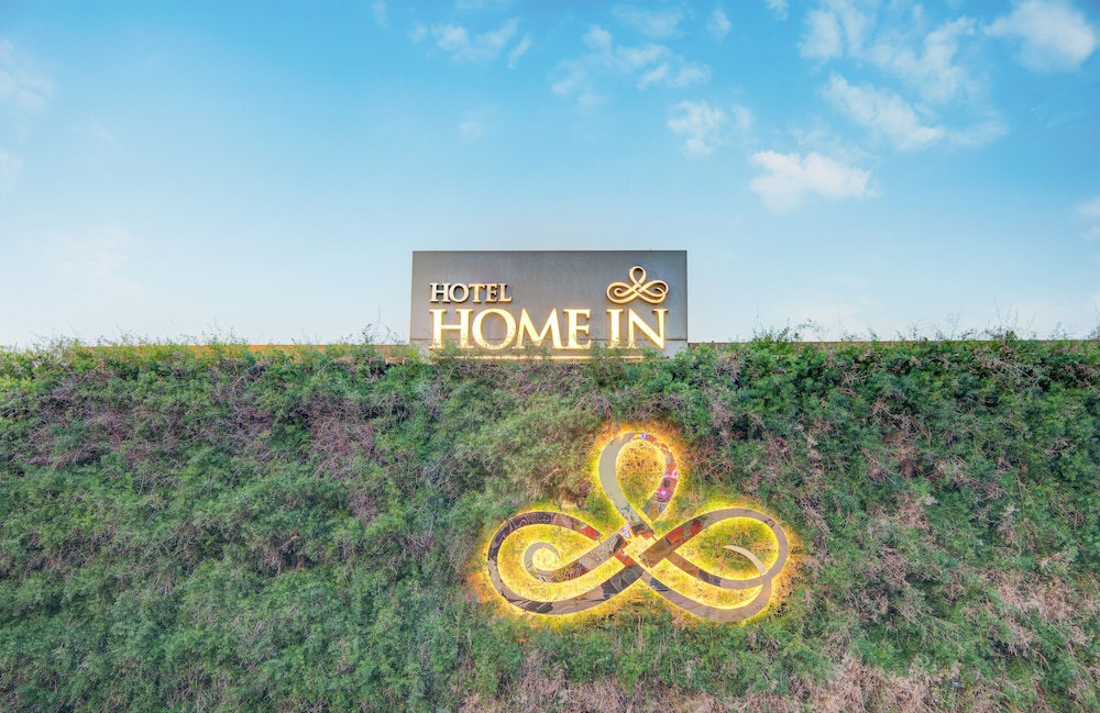 Hotel Home In Amrik