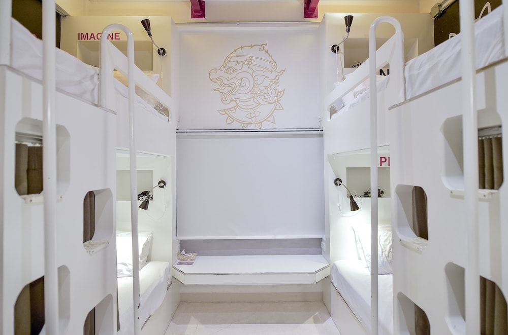 Collection O Jasaen Stylish Boutique Hotel