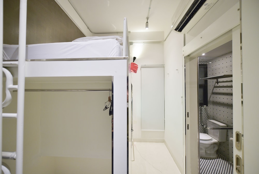 Collection O Jasaen Stylish Boutique Hotel