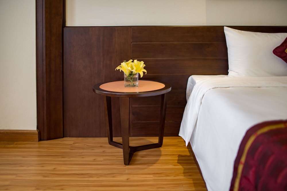 Freesia Hotel