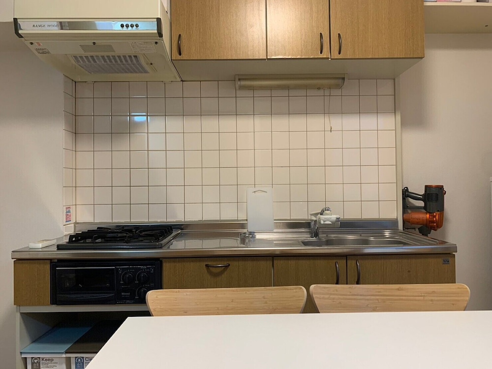 Compact 2DK apt in west Shinjuku