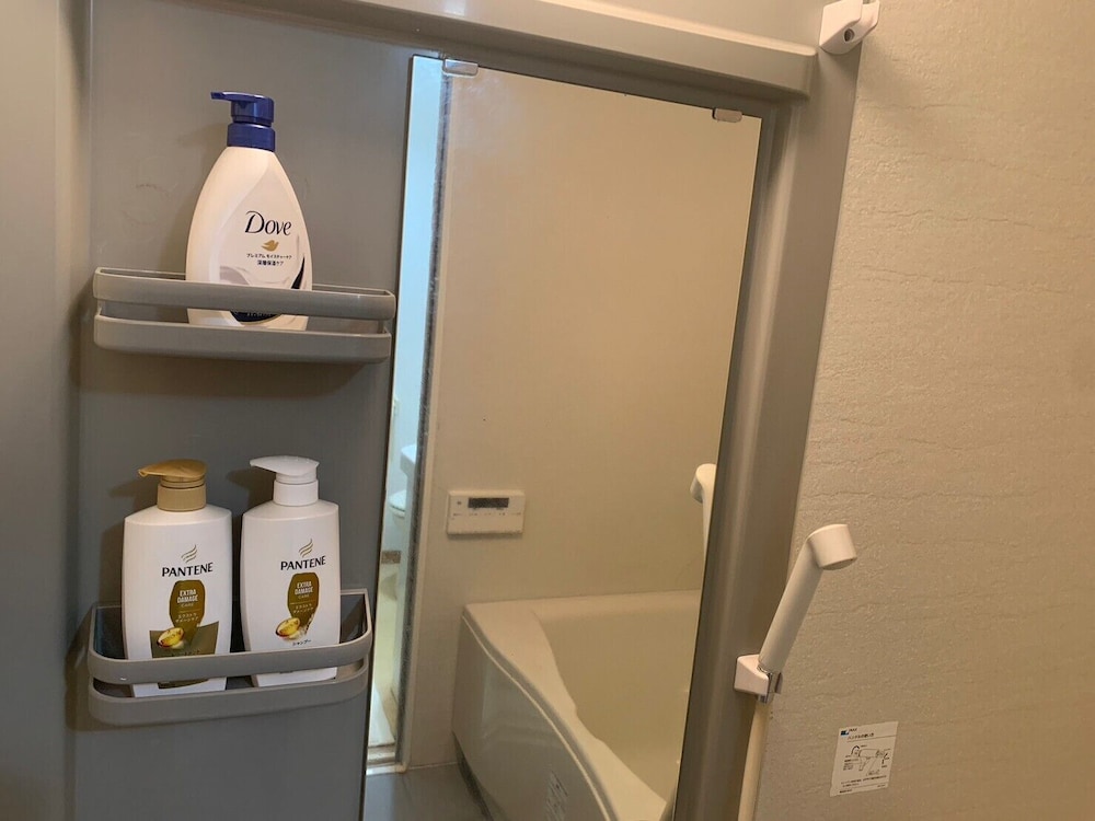 Compact 2DK apt in west Shinjuku