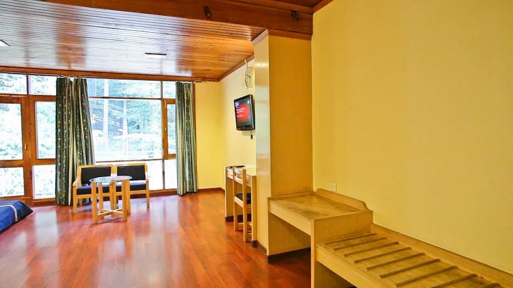 Shingar Regency - Centrally Heated Comfort with Private Balcony at a Prime Location
