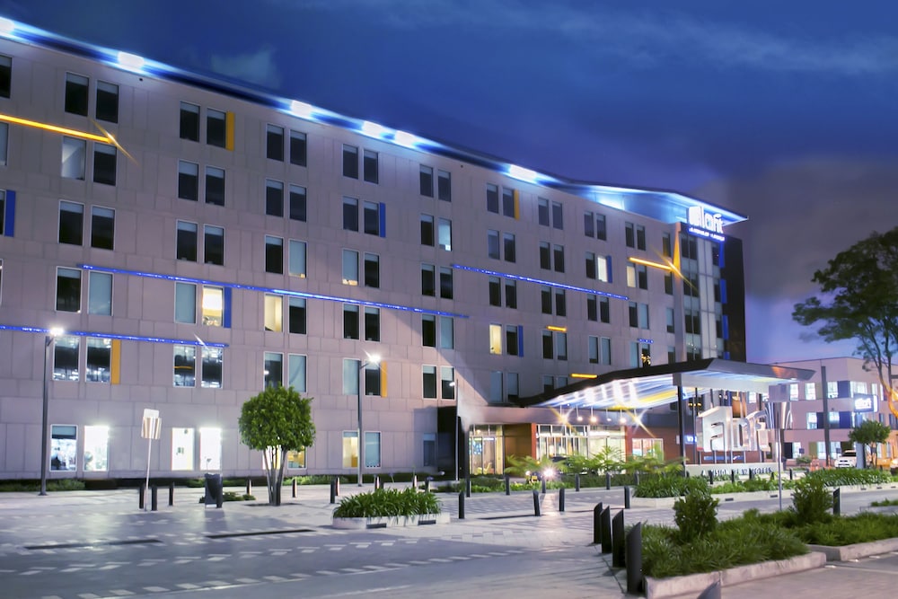 Aloft Bogota Airport