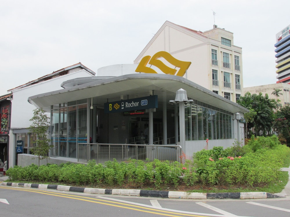 Sandpiper Hotel