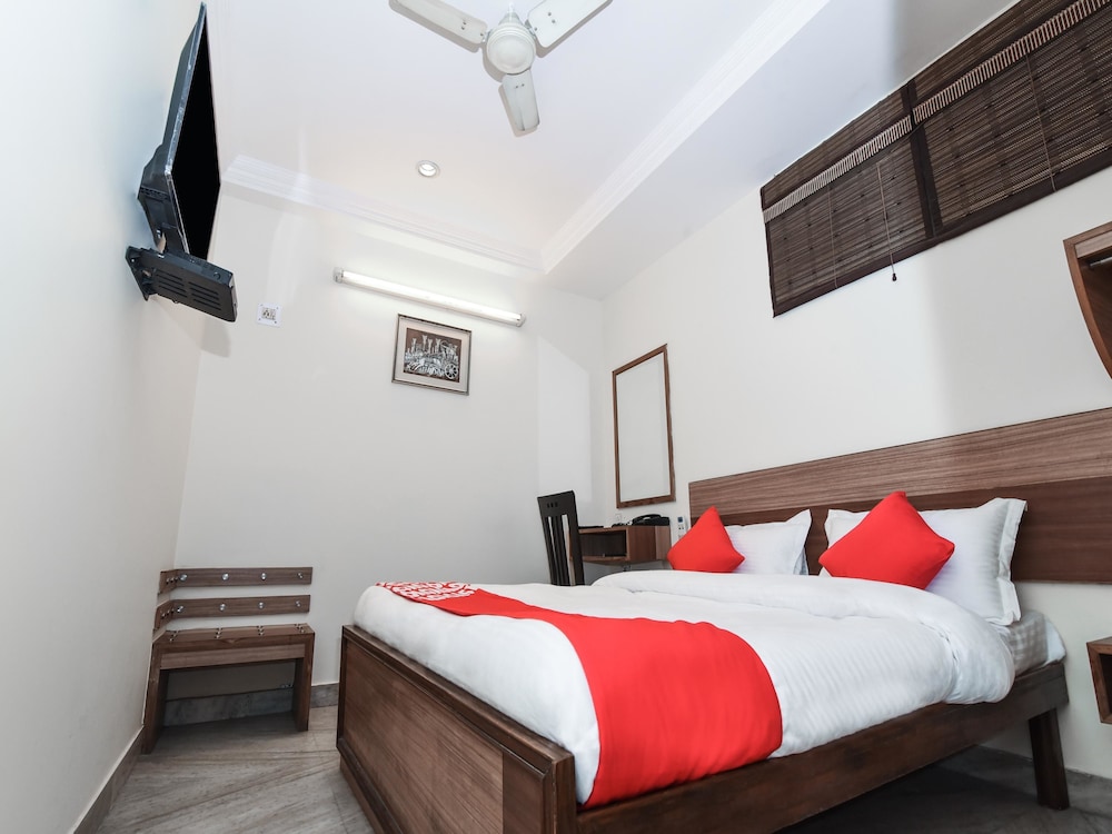 OYO Flagship 14620 Kabila Karol Bagh