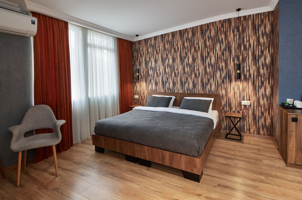 Hotel City