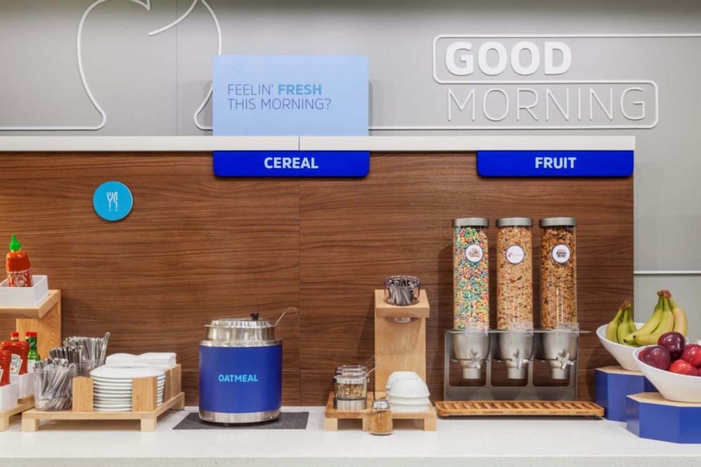 Holiday Inn Express Manhattan Times Square South by IHG