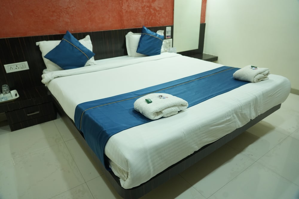 Hotel Avon International