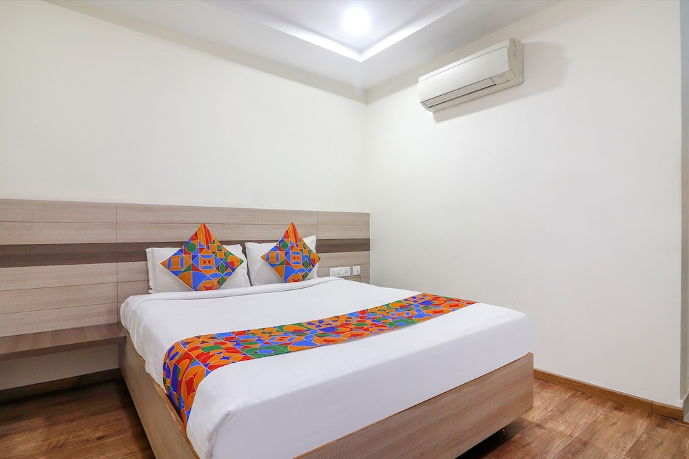 FabHotel Pride Inn Financia