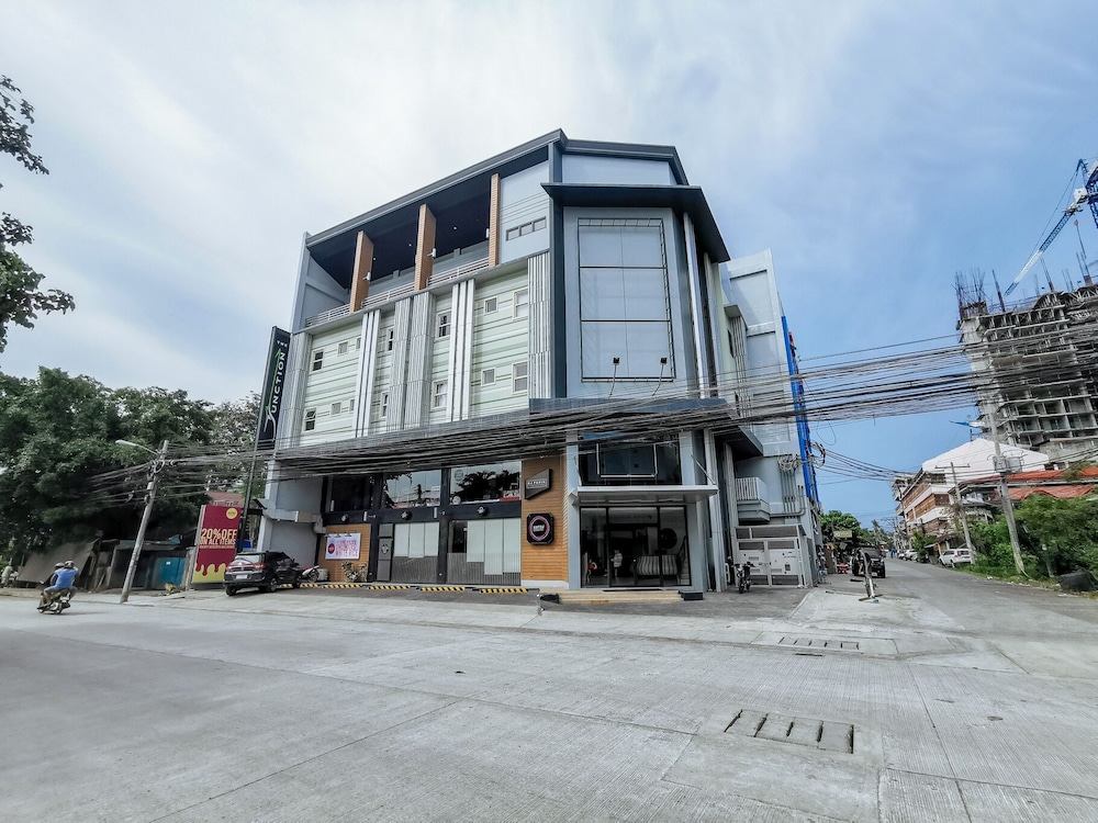 RedDoorz Plus near Bangko Sentral ng Pilipinas Davao