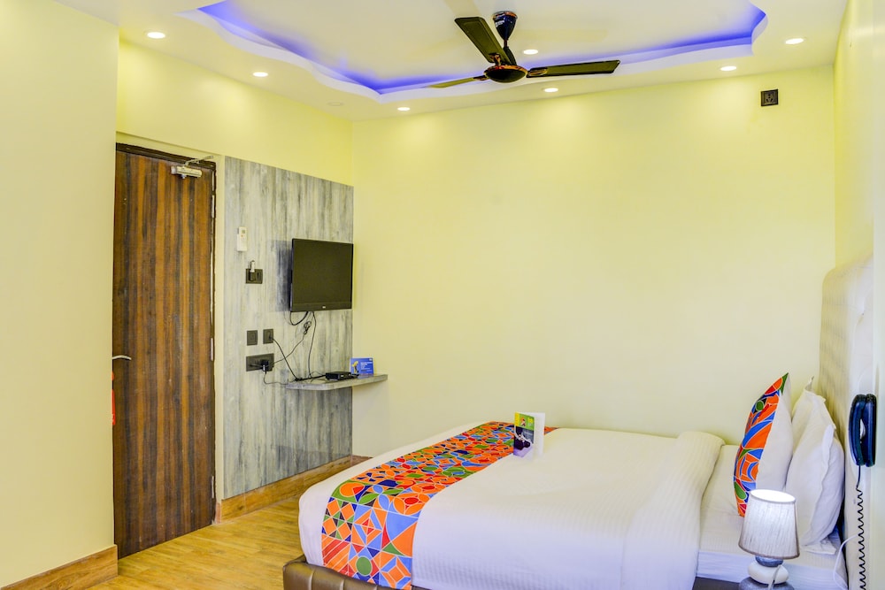 FabHotel Balaji Inn