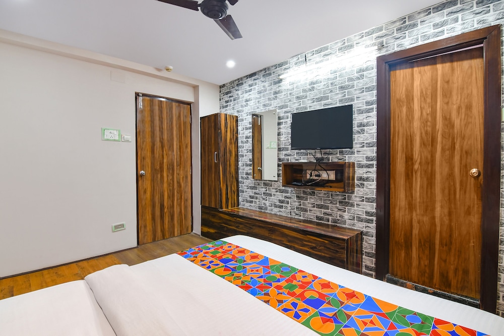 FabHotel Prime Rockstar