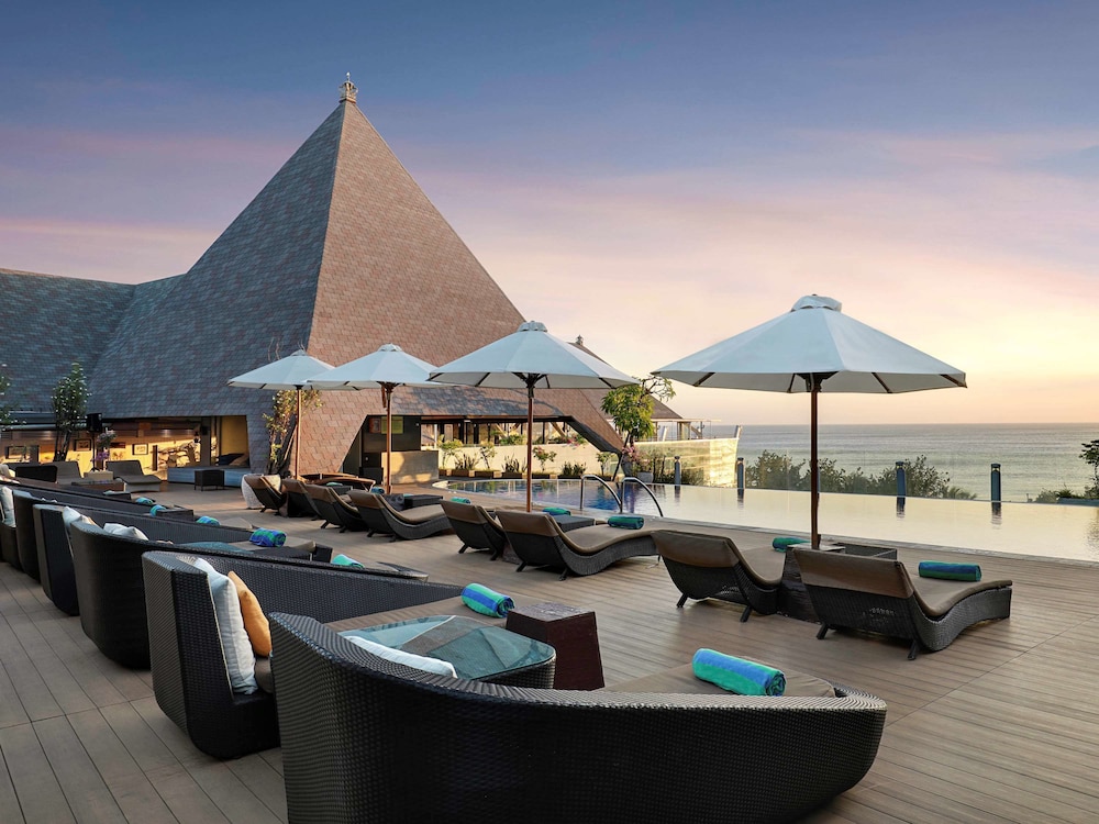The Kuta Beach Heritage Hotel