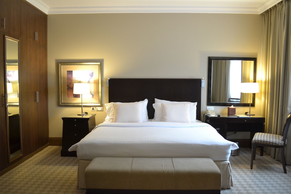 Sheraton Khalidiya Hotel