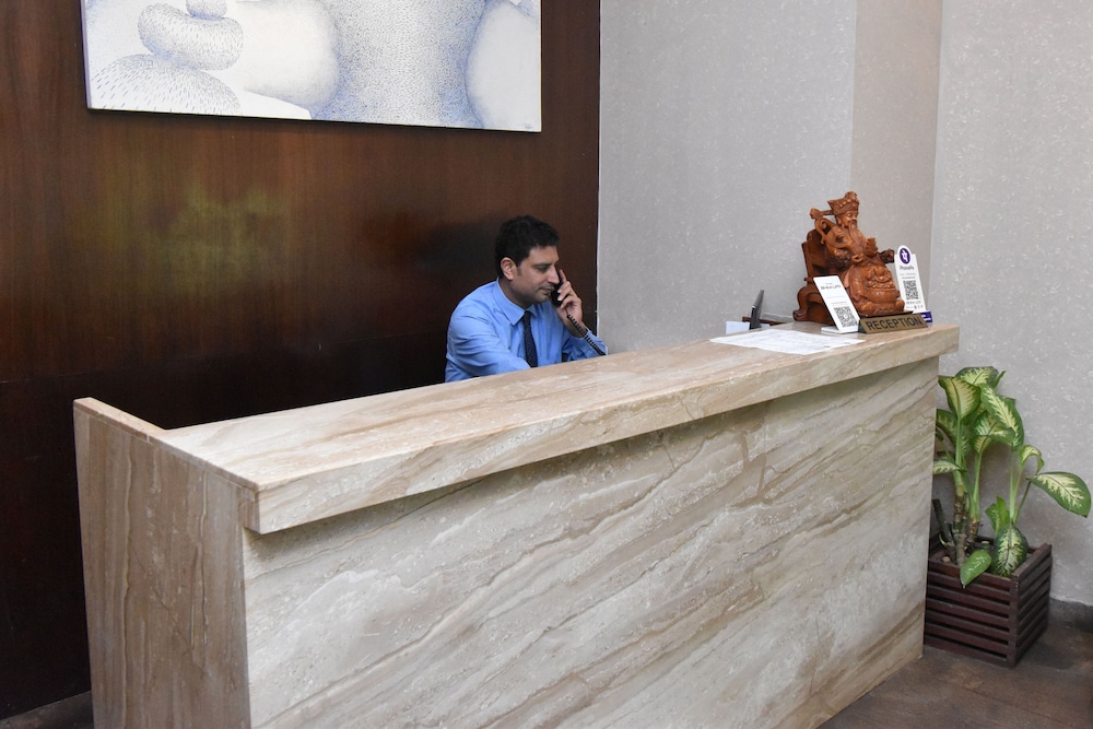 Kings International Juhu