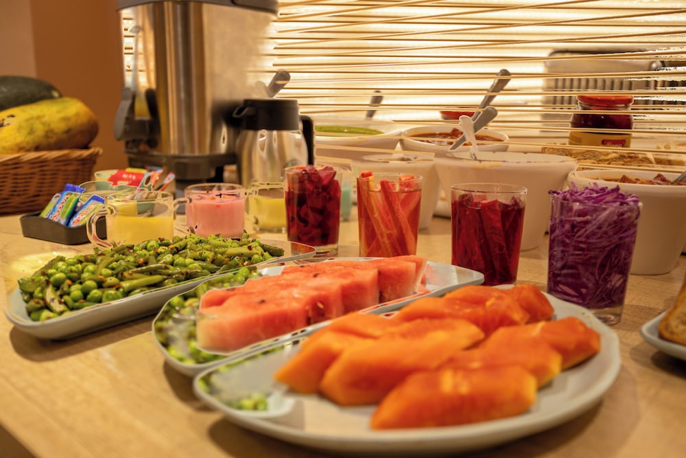Click Hotel Mundra