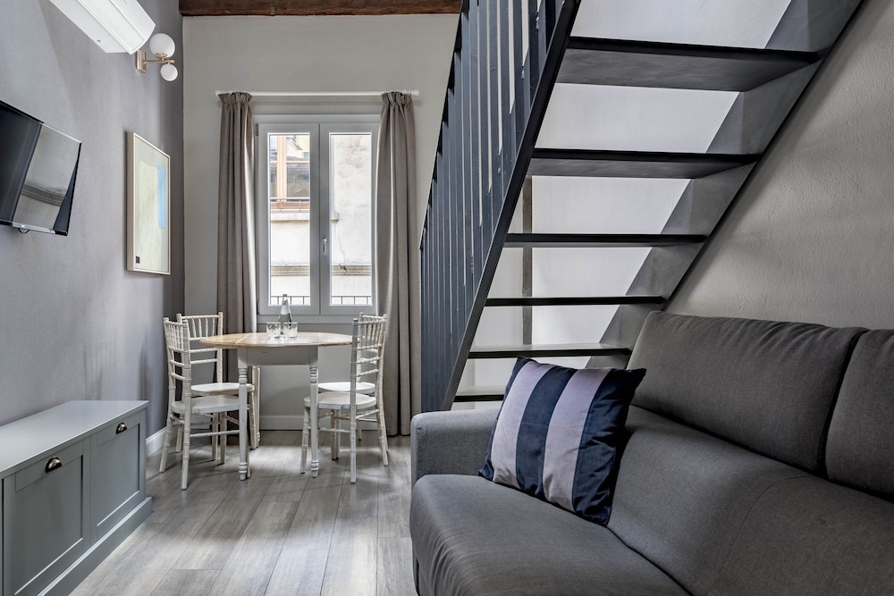 Le Fiorentine Boutique Apartments