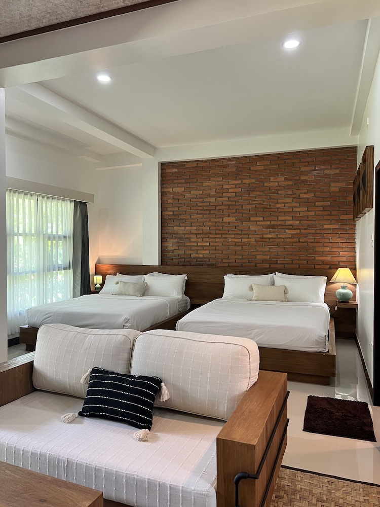 Tai Resort
