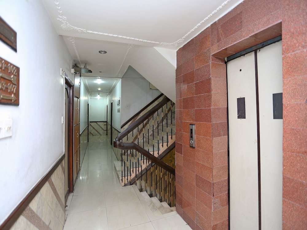 Hotel Heera International
