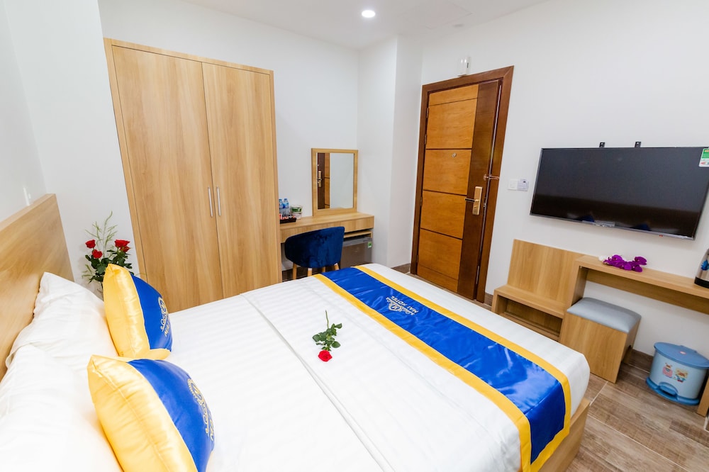 Mai Hotel