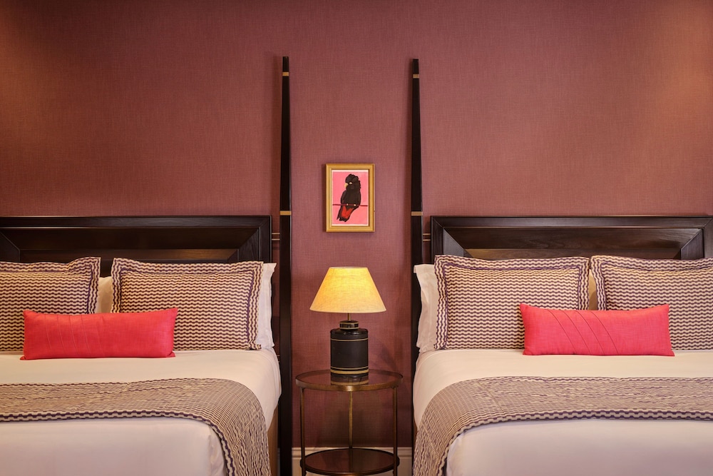 St. Ermins Hotel, Autograph Collection