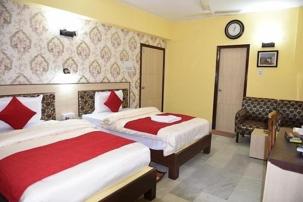 Pallavi International Hotel