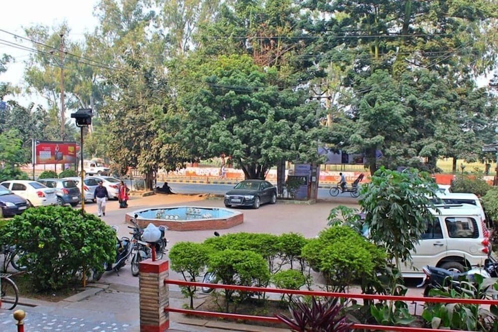 Pallavi International Hotel