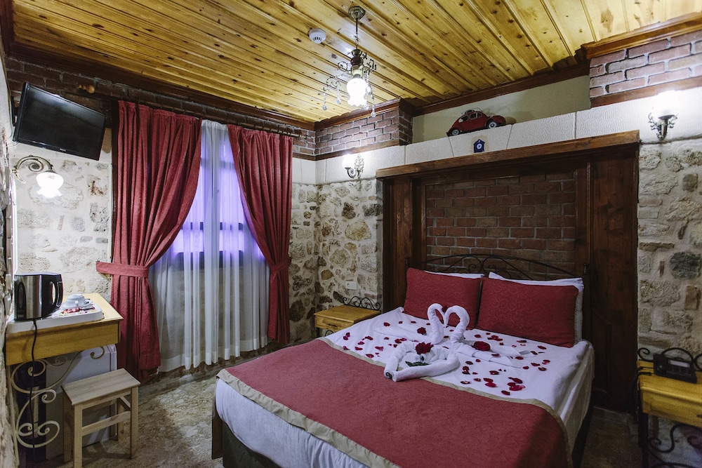Antalya Inn Hotel