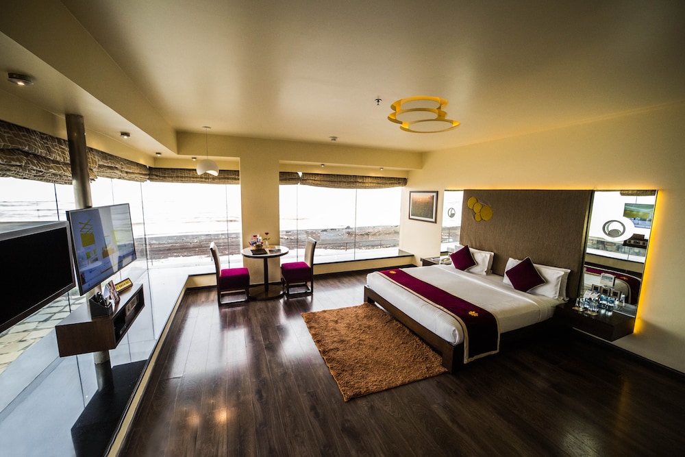The Gold Beach Resort