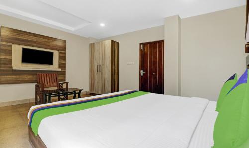 Treebo Darwesh Residency - 500m from Railway Station