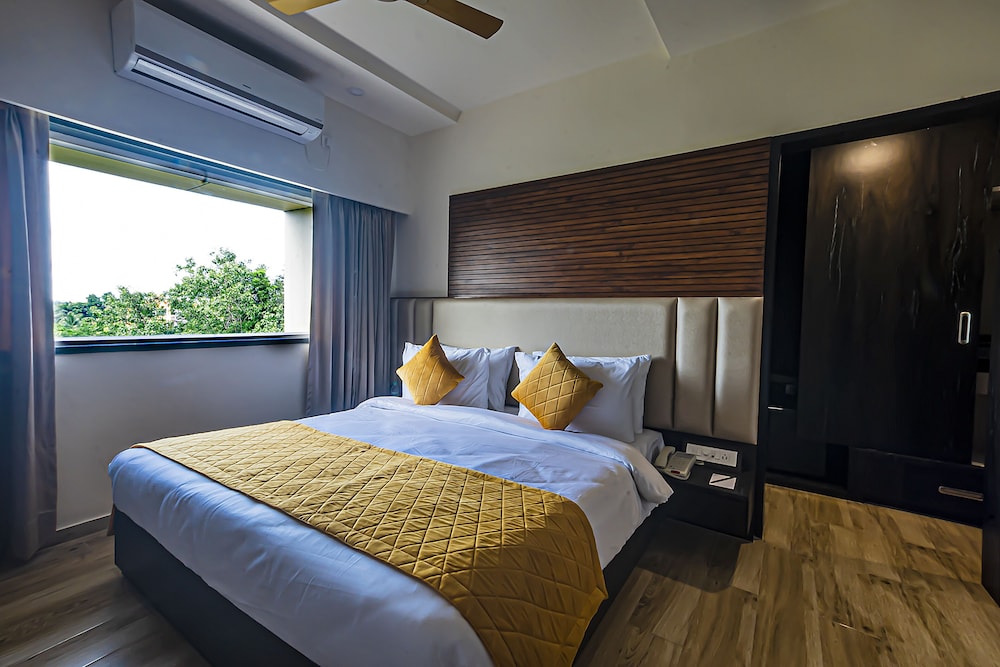 Regenta Inn Sambalpur, Farm Road