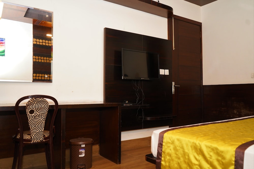 Hotel Chail Retreat-A Boutique Resort