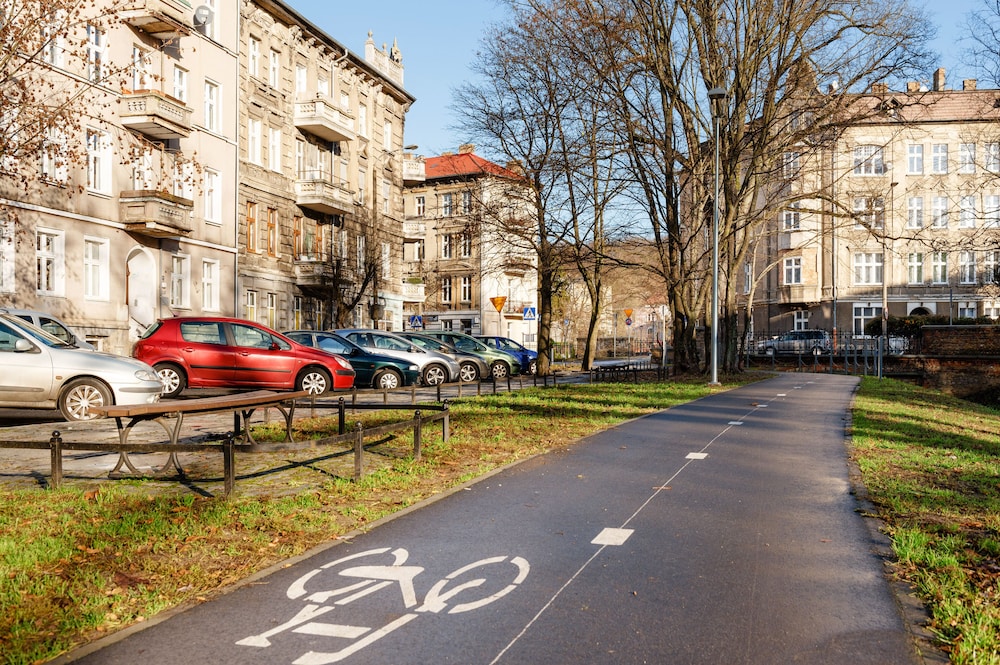 Apartament Nowe Miasto - Skwer Malarzy