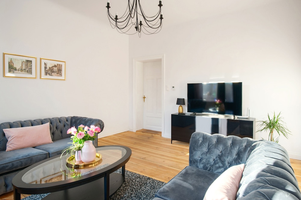 Apartament Nowe Miasto - Skwer Malarzy