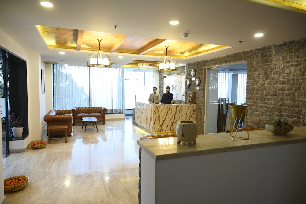 Lemon Tree Hotel, Kasauli