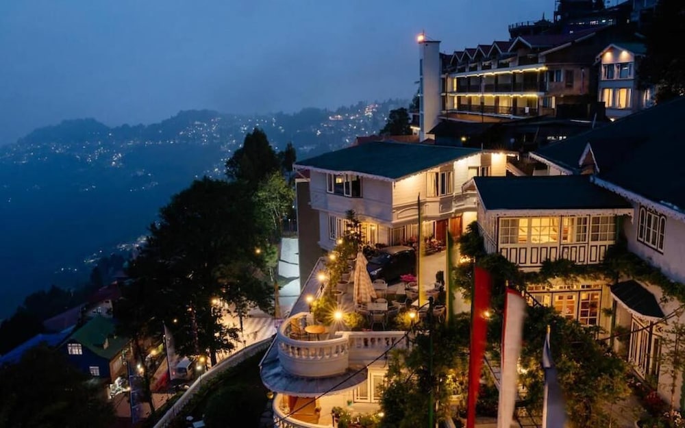 Udaan Dekeling Resort Darjeeling