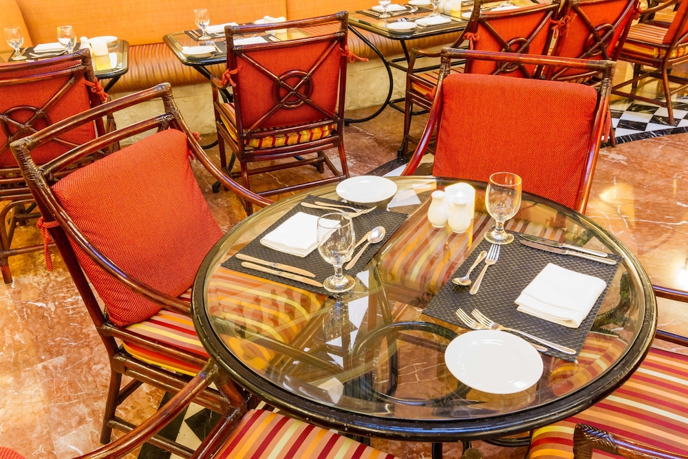 Grand Excelsior Hotel Deira