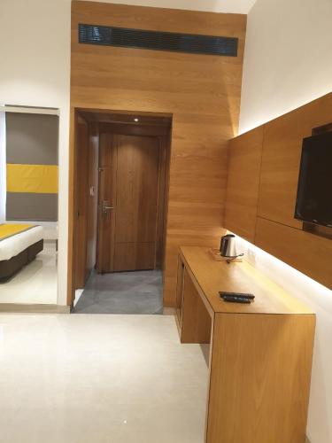 Hotel Icon Rajpura