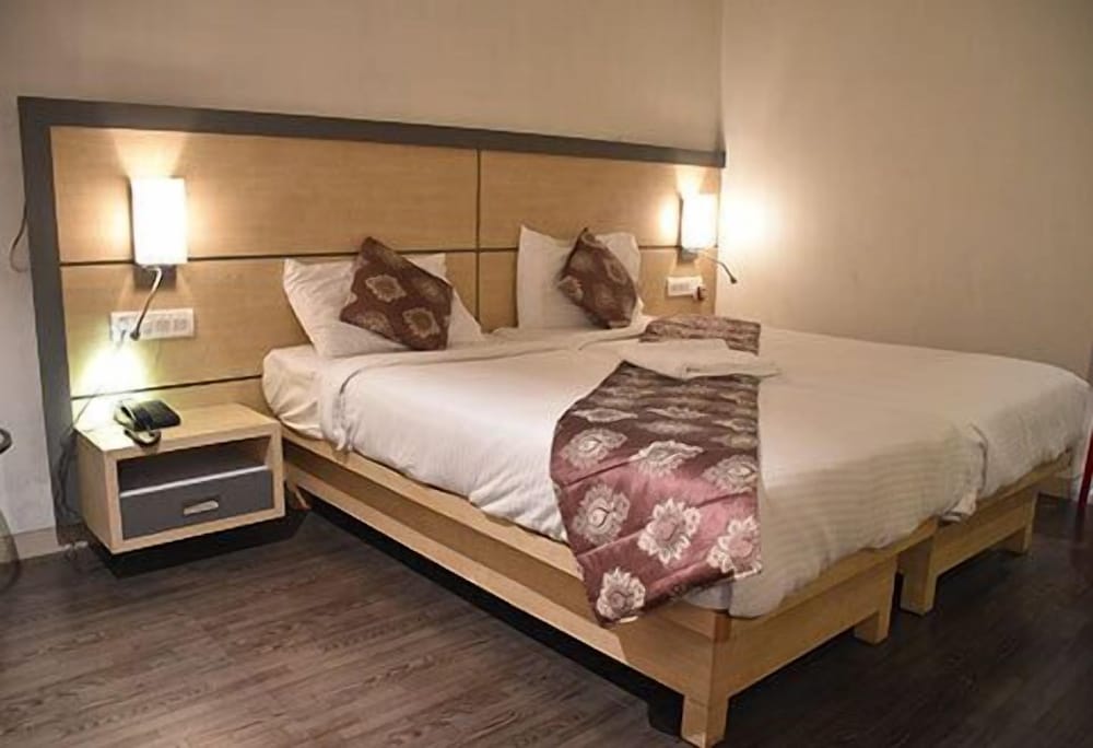 South Coast Hotel