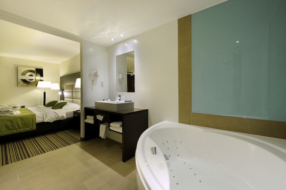 Van Der Valk Hotel Charleroi Airport