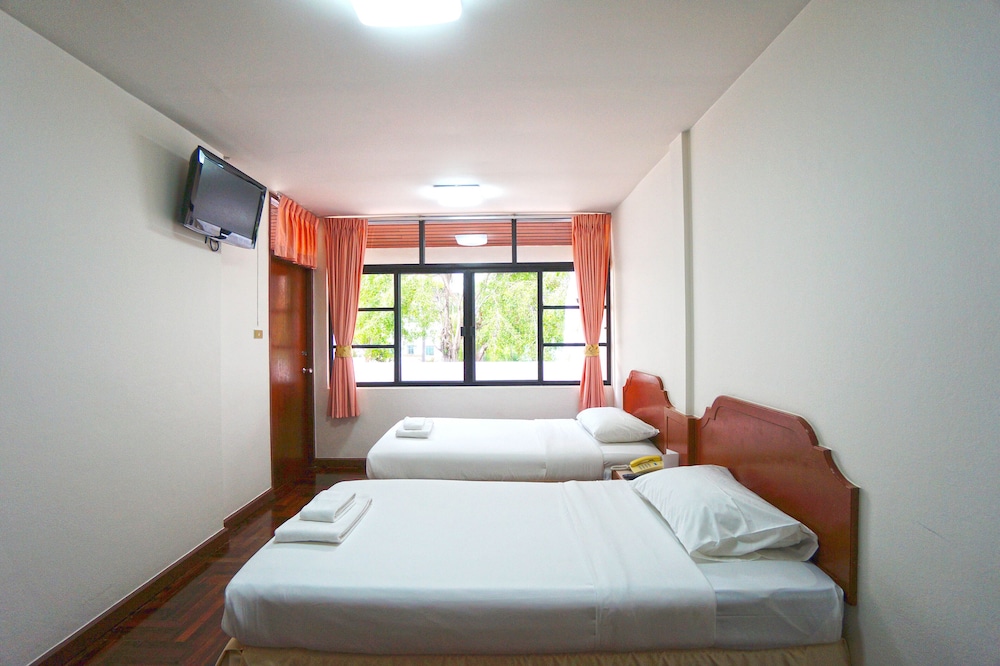 Pattaya Park Beach Resort