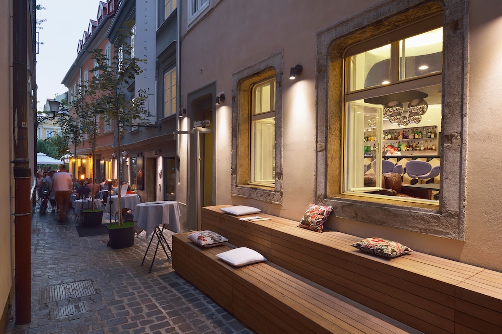 Vander Urbani Resort – a Member of Design Hotels