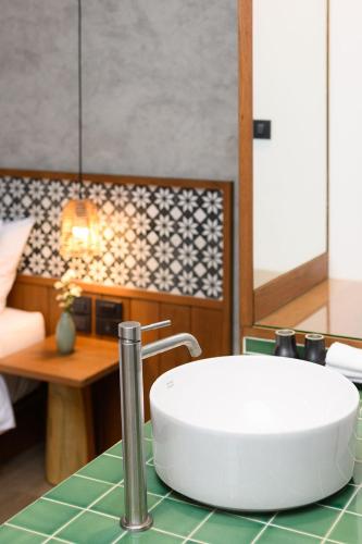 Himku Hotel - Adult Only