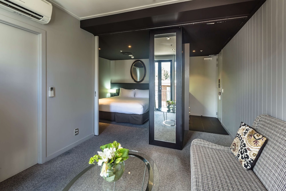 DoubleTree by Hilton Queenstown