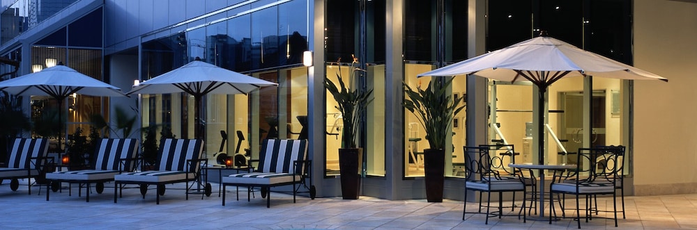 Corniche Hotel Abu Dhabi