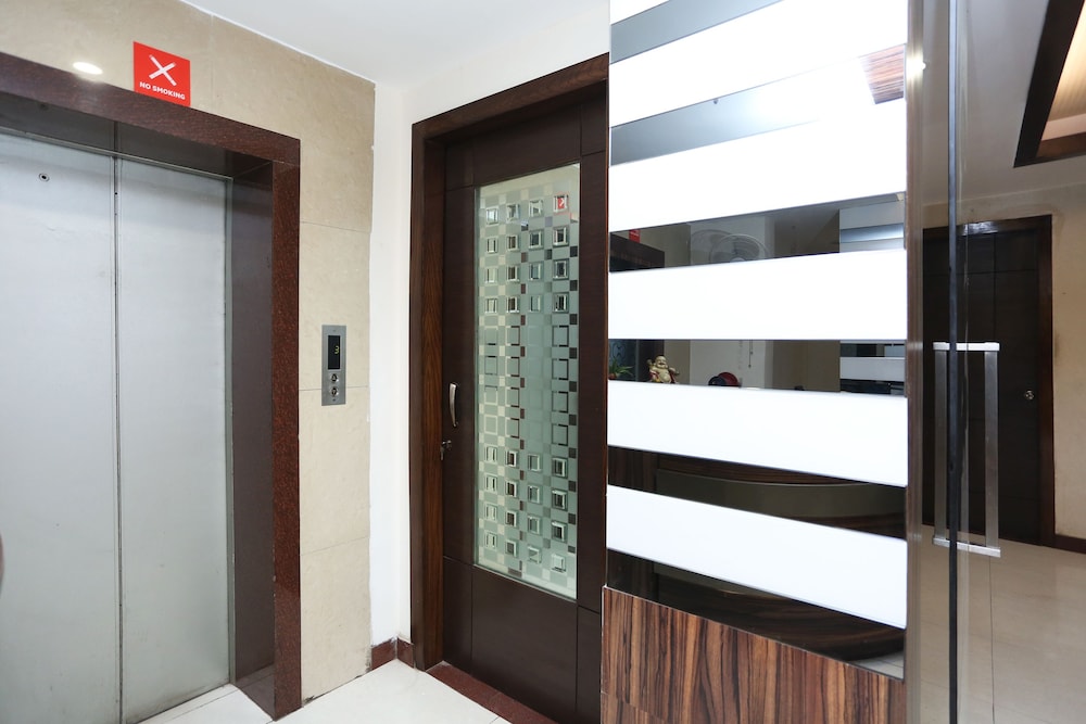 Hotel Crystal Retreat