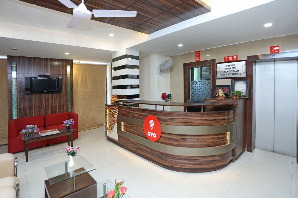Hotel Crystal Retreat