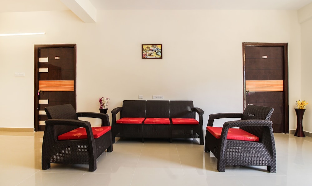 Itsy Hotels Riyas Grand